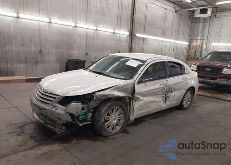 2008 Chrysler Sebring Touring z USA, uszkodzony, nr VIN 1C3LC56KX8N128596